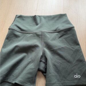 ALO Yoga Women's biker Shorts